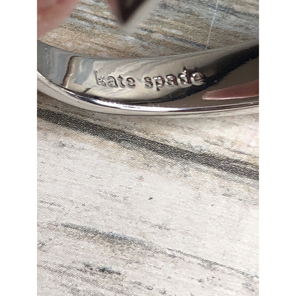 Kate Spade Hinged Silver Tone Bracelet NWOT Rare - Picture 3 of 6